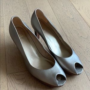 Stuart Weitzman Gold Heels